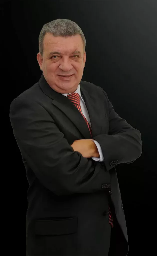 Ozéias Queiroz